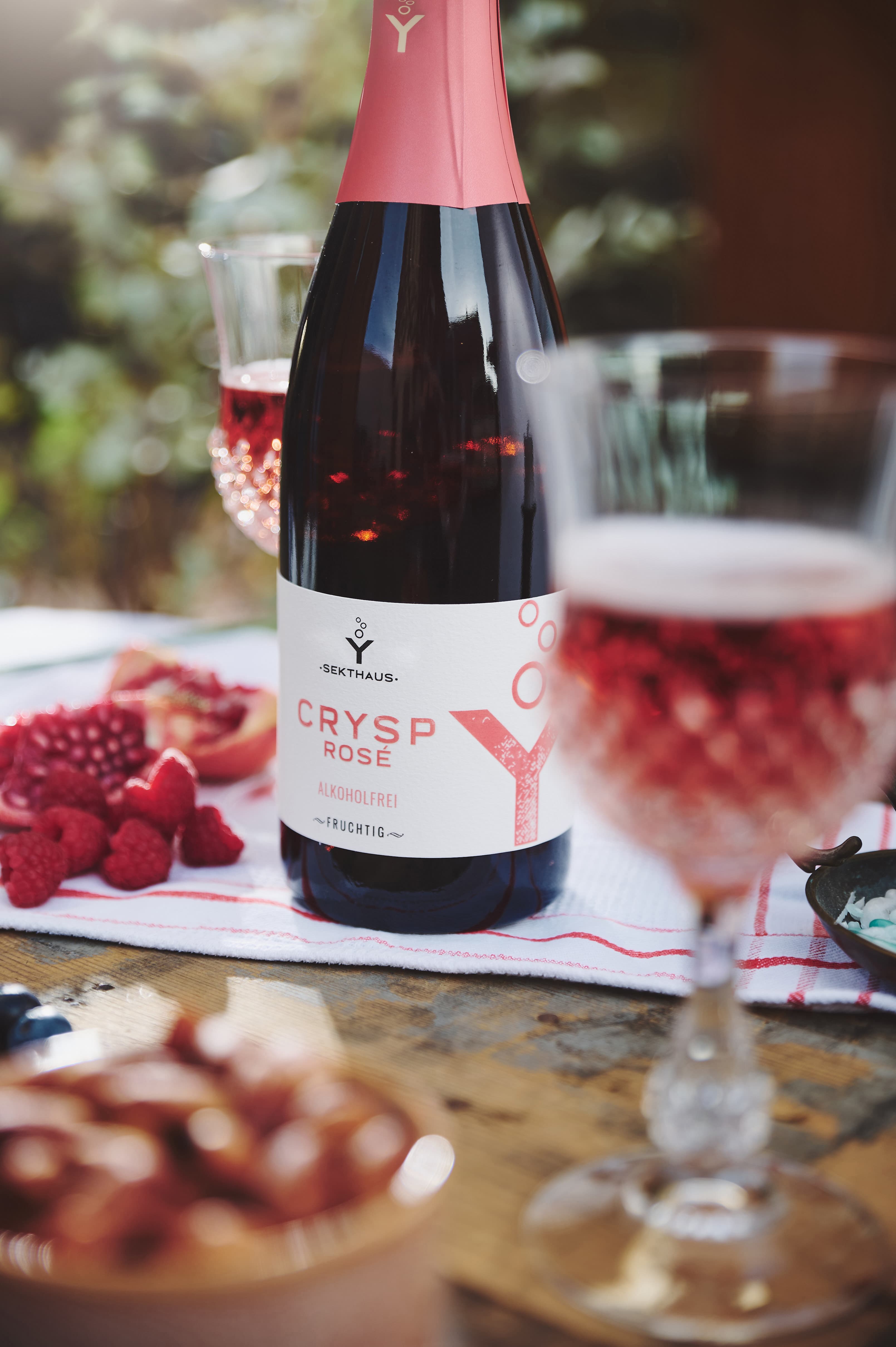 Produktfotografie TRYO Rysling Flasche mit Logo